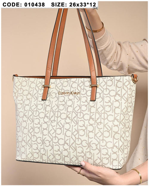 شنطه calvin klein