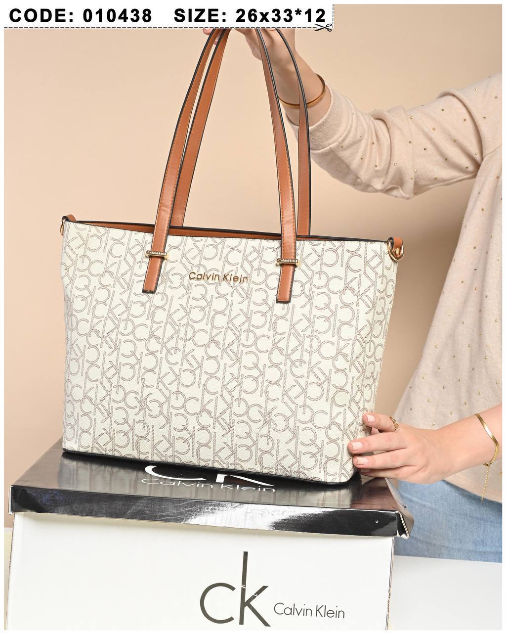 شنطه calvin klein